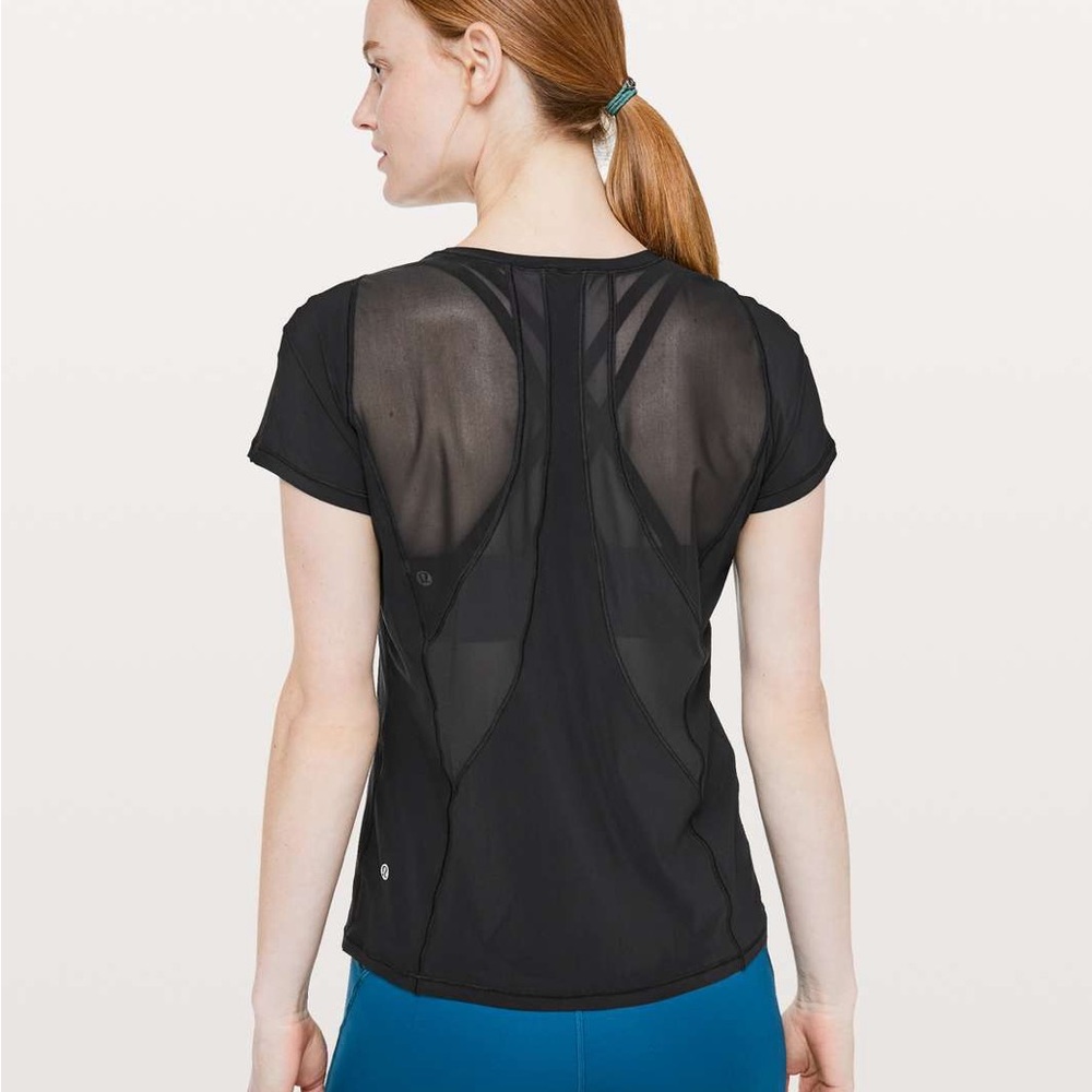 Lululemon Seek the Heat Short Sleeve Top